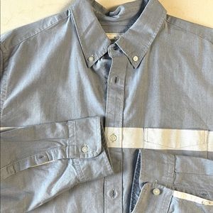 Gap Men’s Modern Oxford Chambray Button Down SZ L